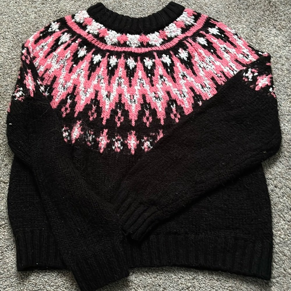 Fair isle sweater. Pink and black. Pre-loved but good condition medium. As is.